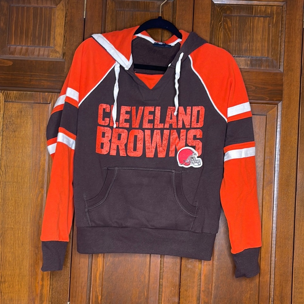 NFL Team Apparel women’s Browns sweatshirt